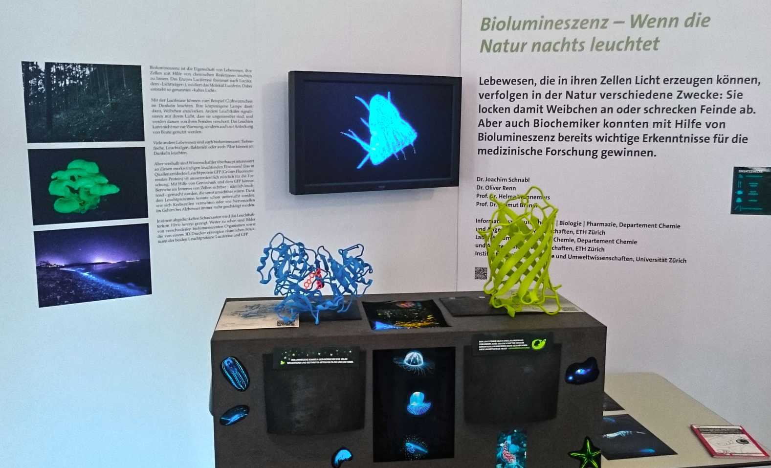 Enlarged view: Scientifica 2015: The D-CHAB's booth P11