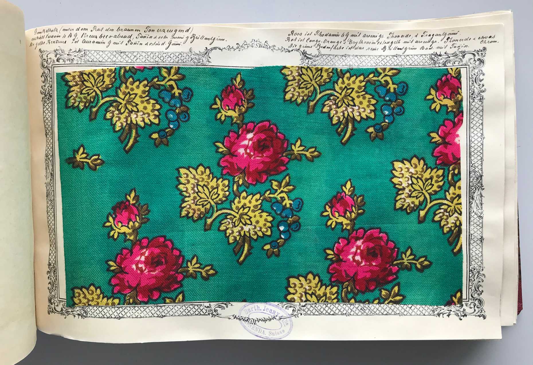 Nineteenth Century Style Textured Bookcloth For Sale – Peachey