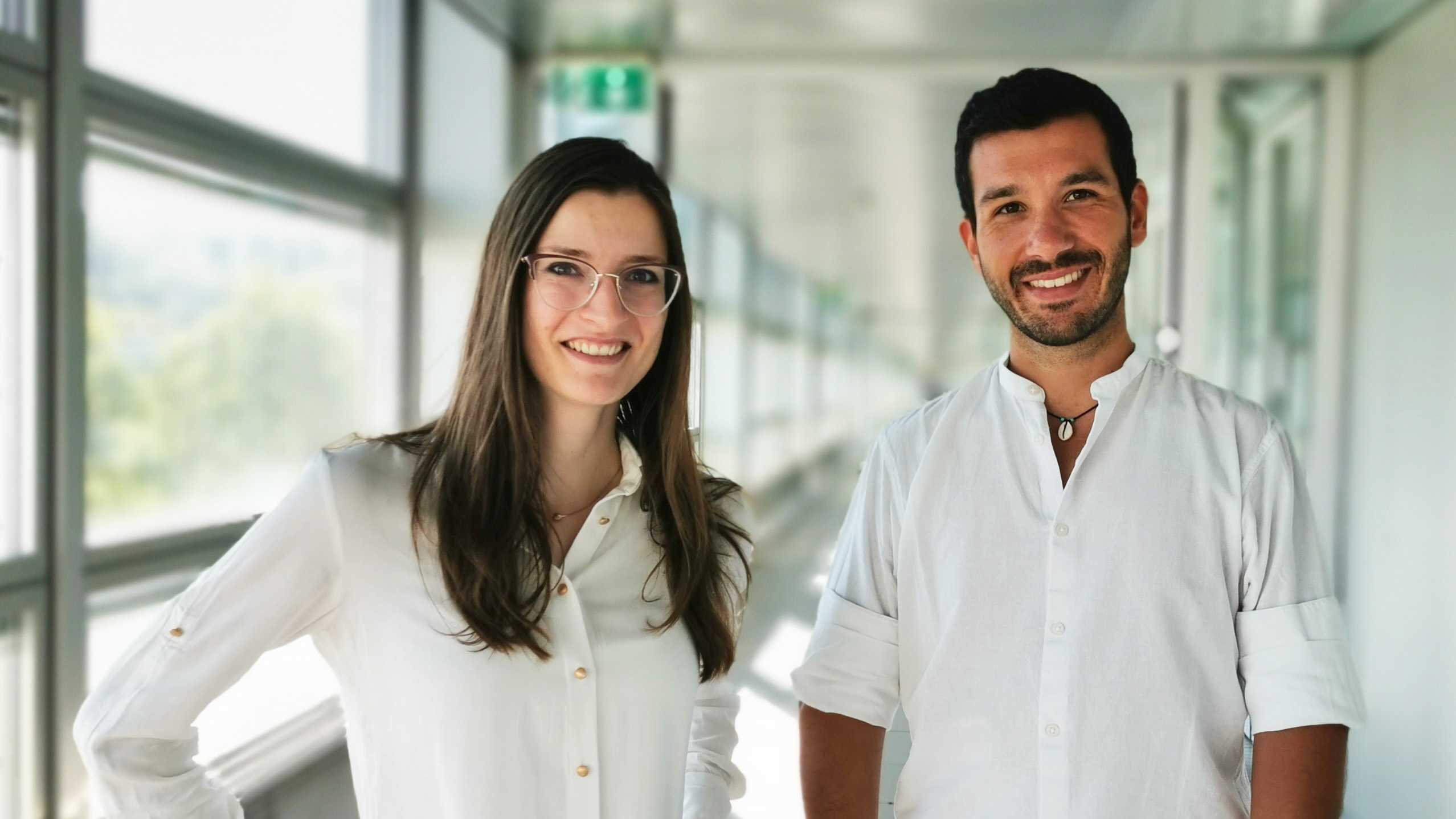 Nevena Paunović (ETH Pioneer Fellow) und David Klein Cerrejon (co-​founder) Gründer von Transire Bio - Painless alternative for delivery of injectable drugs.